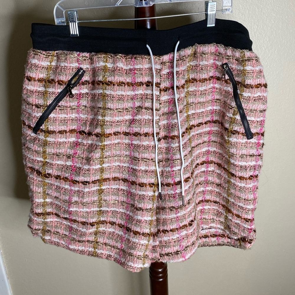 EPTM MENS SHORTS SIZE XXL